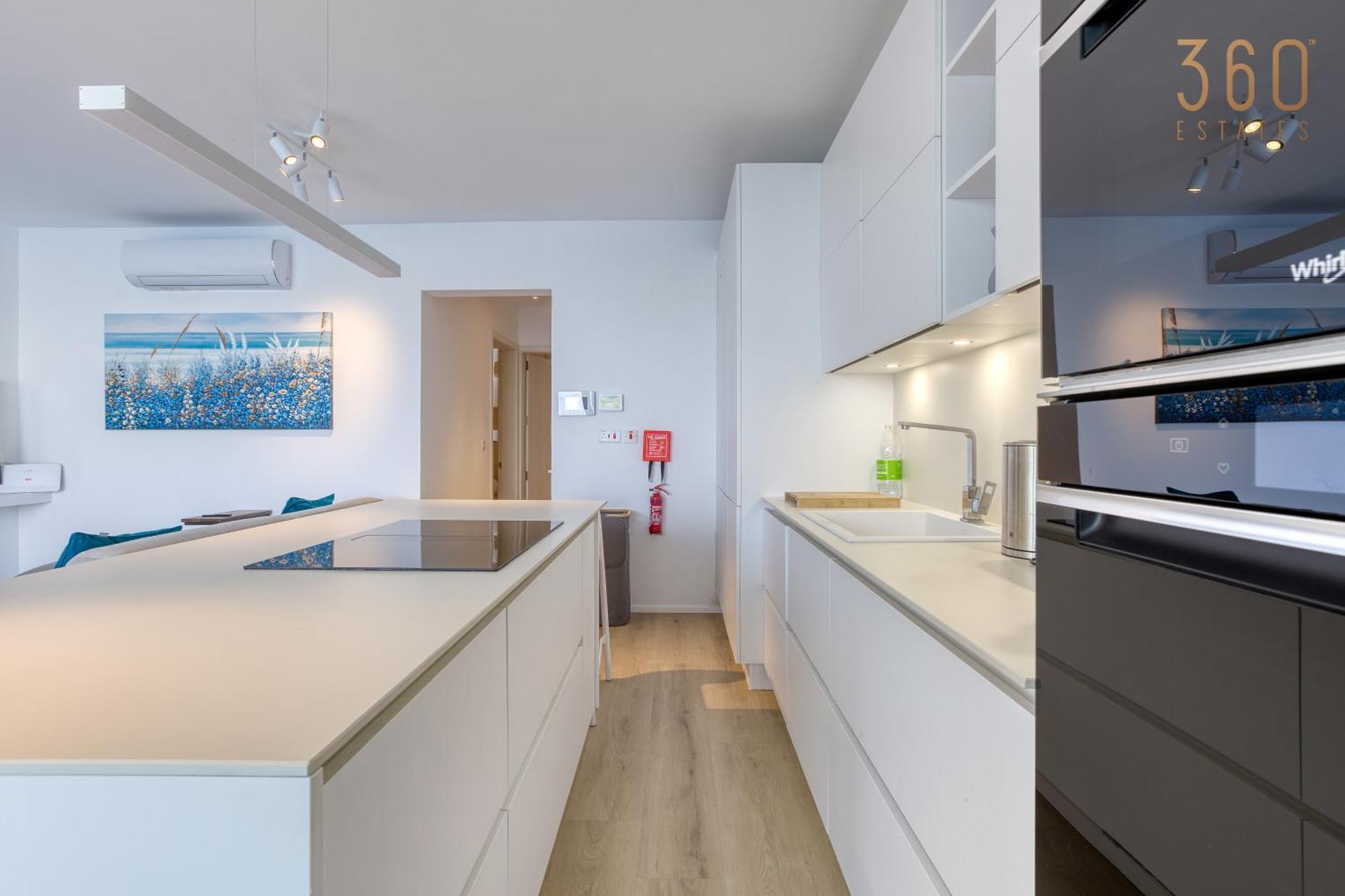 Designer 2Br Home With Stunning Views In St Pauls By 360 Estates St. Paul's Bay Exterior photo